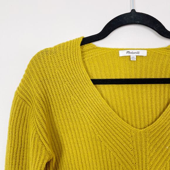 Madewell 2XS Mustard Yellow Woodside Pullover Sweater Merino Wool VNeck XXSmall - Picture 3 of 9